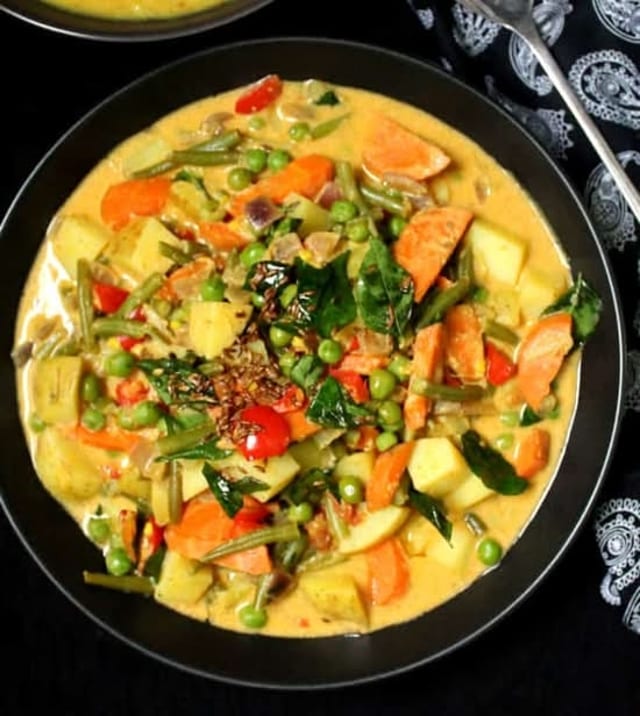 Veg. Korma.